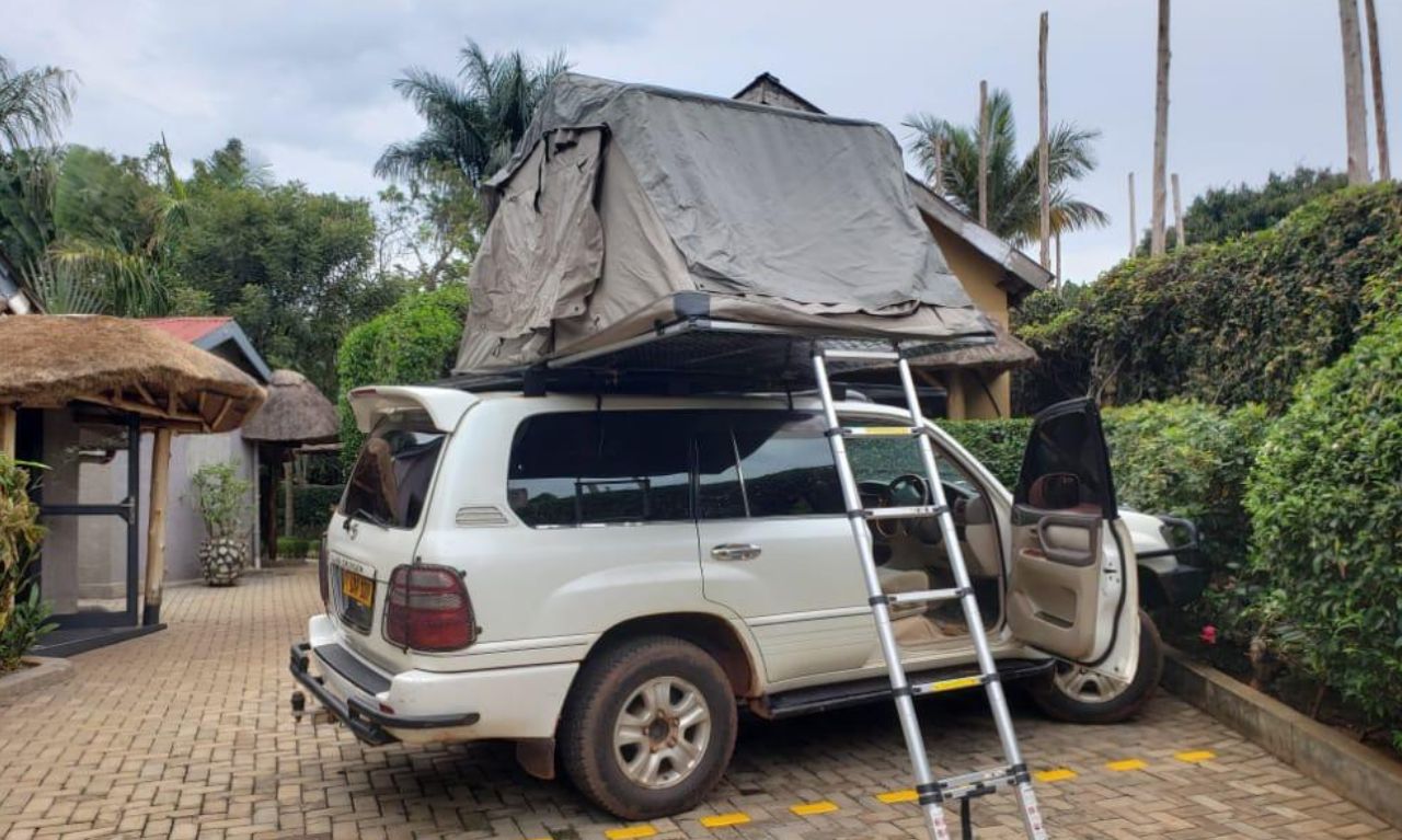 car hire with rooftop tent