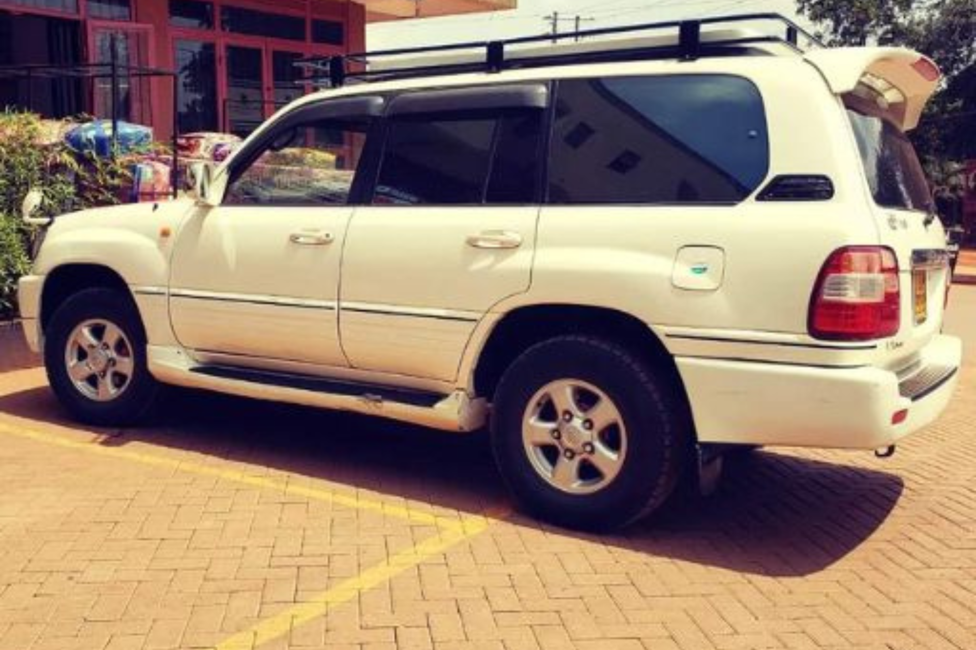 airport transfers car hire rwanda